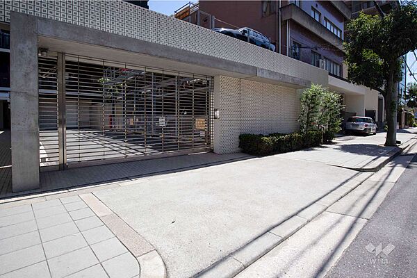 駐車場を拡大表示