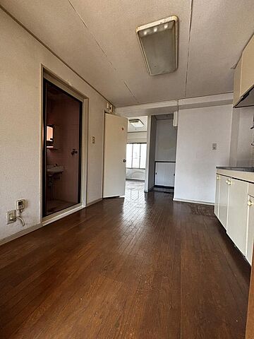 室内 松山ハイツ 3階/301