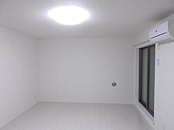 メゾン・ブランシュ 105 1階1Kのリビング/ダイニング