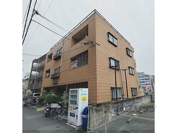 三匹のＫＯＢＵＴＡ 301｜大阪府寝屋川市本町(賃貸アパート1R・3階・17.00㎡)の写真 その1