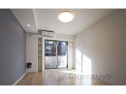 近鉄奈良線 学園前駅 徒歩20分の賃貸アパート 3階1Kのリビング/ダイニング