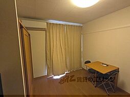 レオパレスふたかみ 105 1階1Kのリビング/ダイニング