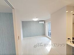 近鉄生駒線 菜畑駅 徒歩5分の賃貸マンション 1階1LDKのリビング/ダイニング