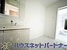 室内：広い脱衣所、洗面台も大きなサイズを設置。建売では見ない広さと解放感。