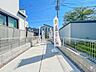 駐車場：通勤や家族の送迎など、毎日の生活にマイカーが欠かせない方にとって駐車場は大事な条件。敷地内にカースペースがあれば、お出かけやお買い物の際の搬入出もらくらくです。