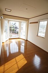 シャンベスカ 103号室 1階2DKのリビング/ダイニング