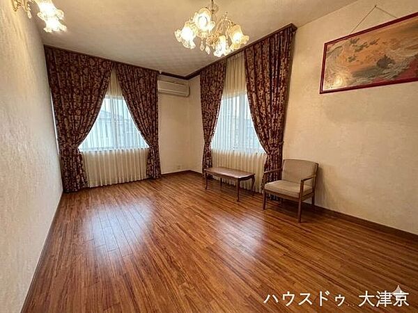 洋室