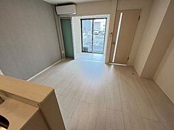 JR両毛線 伊勢崎駅 バス15分 雷電神社入口東下車 徒歩16分の賃貸アパート 1階1LDKのリビング/ダイニング