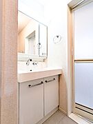 図面と現状に相違がある場合には現状を優先