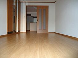 東武伊勢崎線 新伊勢崎駅 徒歩29分の賃貸アパート 1階2LDKのリビング/ダイニング