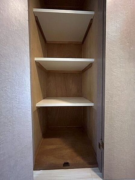 廊下収納