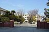 周辺：刈谷市立亀城小学校 徒歩14分。 1120m