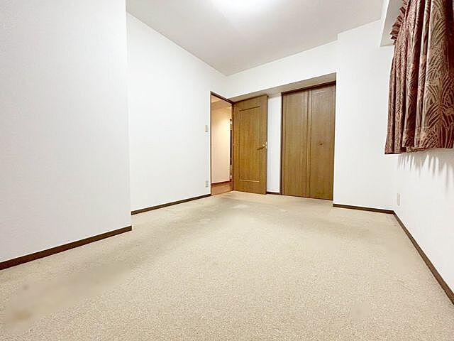 寝室 ライオンズマンション赤池 4階/401