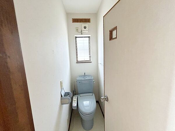 トイレを拡大表示