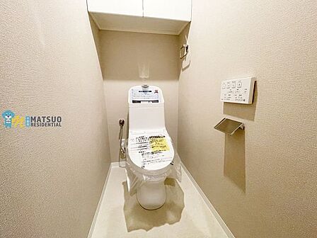 温水洗浄機能付きトイレ
