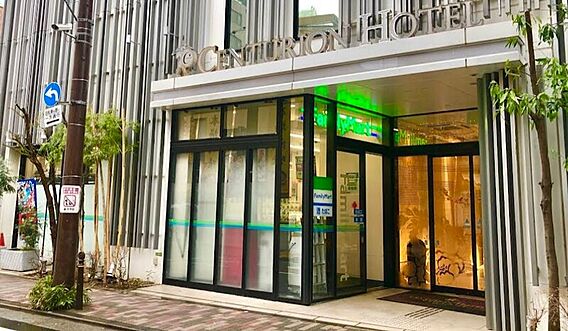 ファミリーマー...