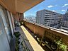 バルコニー：バルコニーは南向き、そして10階建の7階に所在するため陽当たりを遮るものは近くにありません♪洗濯物もすぐに乾きますね♪