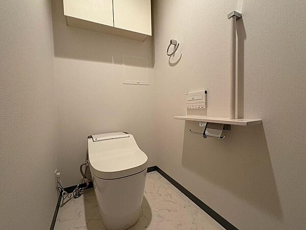 トイレを拡大表示