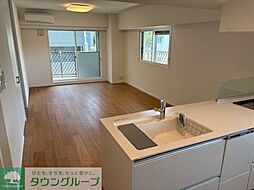 ソサエティ中野富士見町 501 5階2LDKのリビング/ダイニング