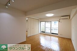 メゾン・ド・グリシーヌ 303 3階ワンルームのリビング/ダイニング