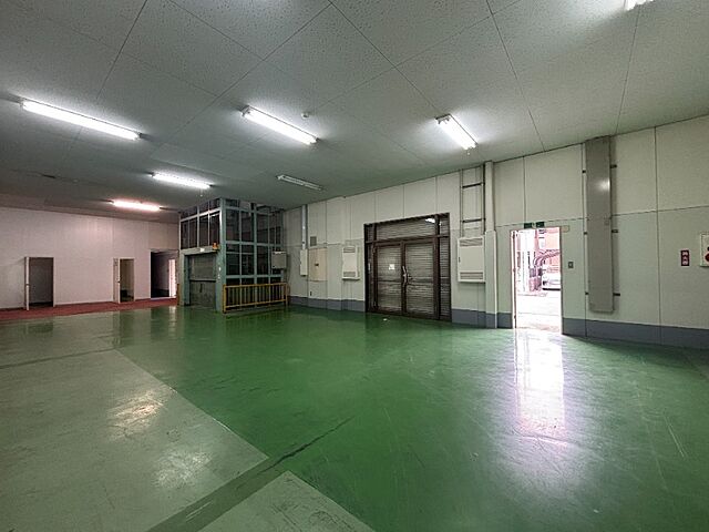 室内