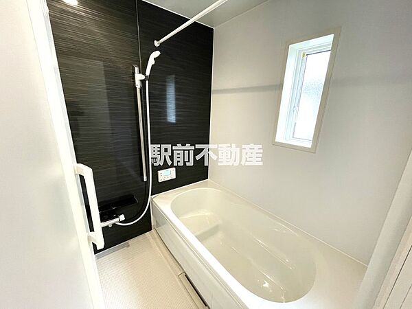浴室を拡大表示