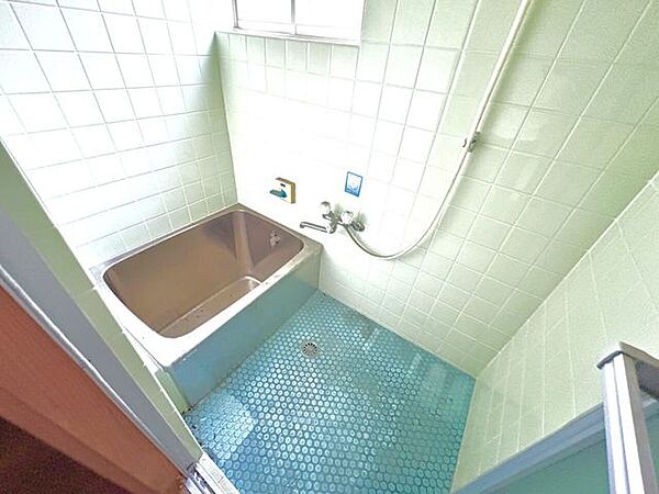 浴室を拡大表示
