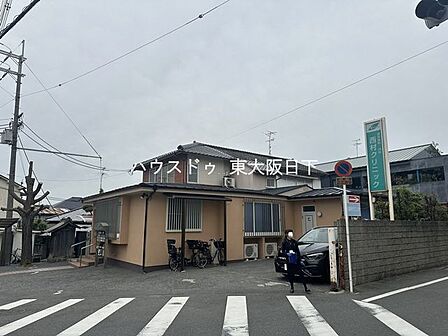 西村クリニック・診療日時　月～水/金曜9:00～12:30、16:00～19:00　　　　 土曜9:00～12:30・休診日　木曜/土曜午後/日曜/祝日 190m