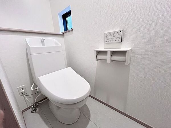 トイレを拡大表示