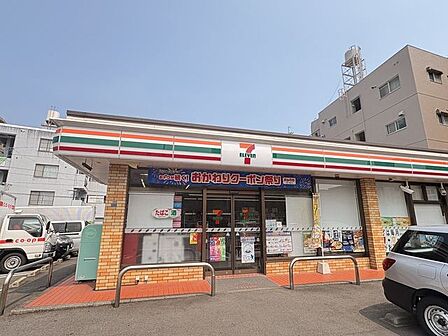 セブンイレブン 宮崎橘通東5丁目 140m