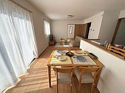 大塚町小原田　A号棟　新築戸建