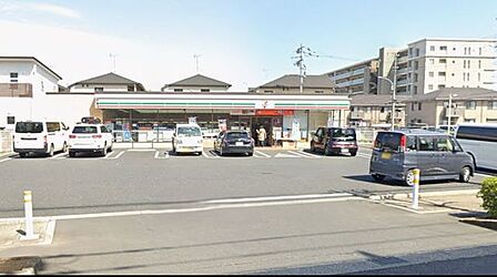 セブン-イレブン 川口東川口5丁目店 260m