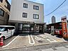 周辺：川口元郷一郵便局 420m