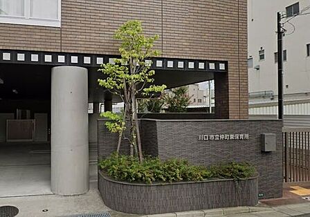 仲町東保育所 100m