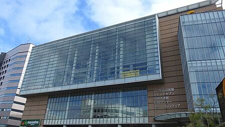 川口市役所 川口駅前行政センター 380m