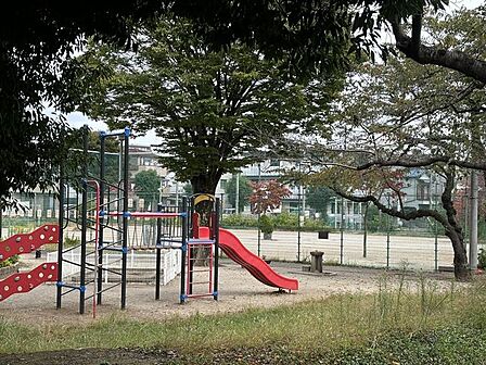 朝日町北公園 530m