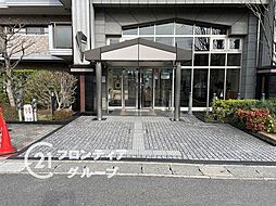 10 / 14