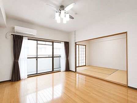 お家のご質問はお気軽にご相談下さい。（居住中ですがアプリで家具消してます）