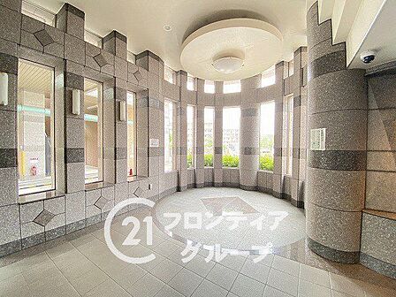 写真だけではわからない採光・広さ・周辺環境の実感は、実際に足を運んでみることが一番です。ご見学はいつでもご予約いただけます