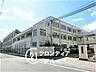 周辺：京都市立勧修中学校 徒歩7分。 510m