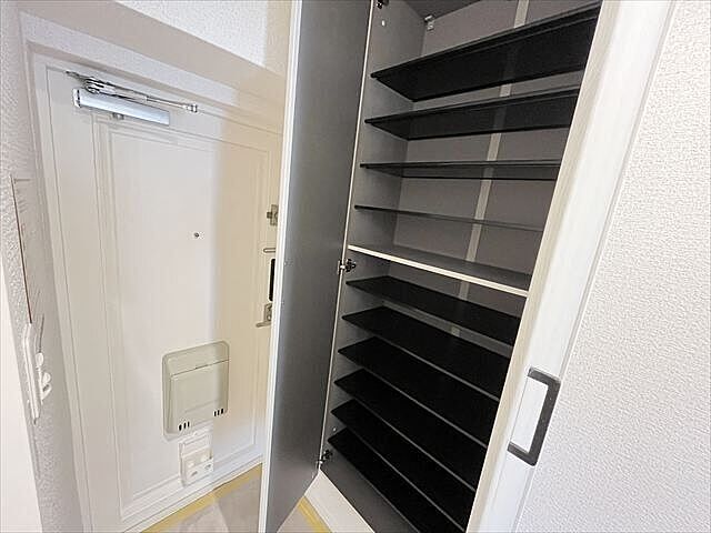 玄関 戸部グランドハイツA棟 2階/-