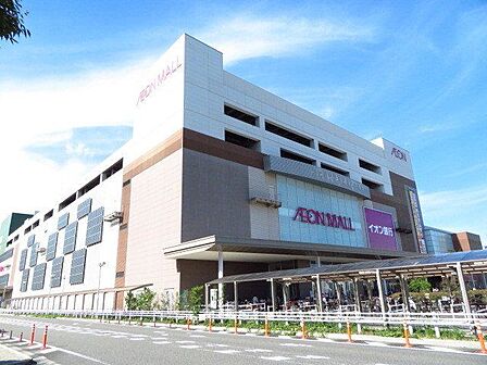 イオンモール新瑞橋店食品売場 8:00〜23:00専門店街 10:00〜22:00平面立体P 1700台収容可能入庫から3時間まで無料。 1030m