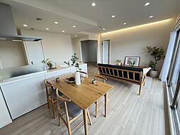 バンベール・ラフィネ道徳:リビング