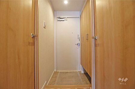 LDK約12.7帖日当たりの良い明るい空間です。