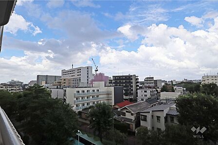 バルコニーからの眺め（北東方向）［2026年8月12日撮影］