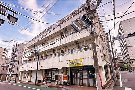 サンライフ本町の外観(北東側から)