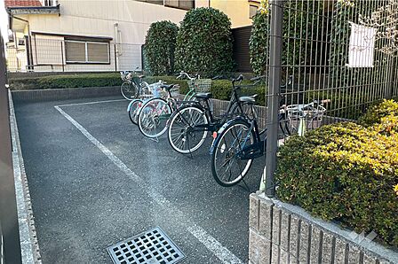 駐輪場・バイク置場