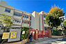 周辺：赤羽小学校[公立]の外観