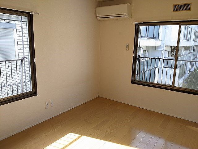 寝室