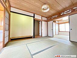 3階建高砂市曽根町(中古戸建)8LDK 8LDKの室内